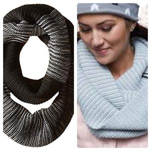 the north face purrl stitch scarf